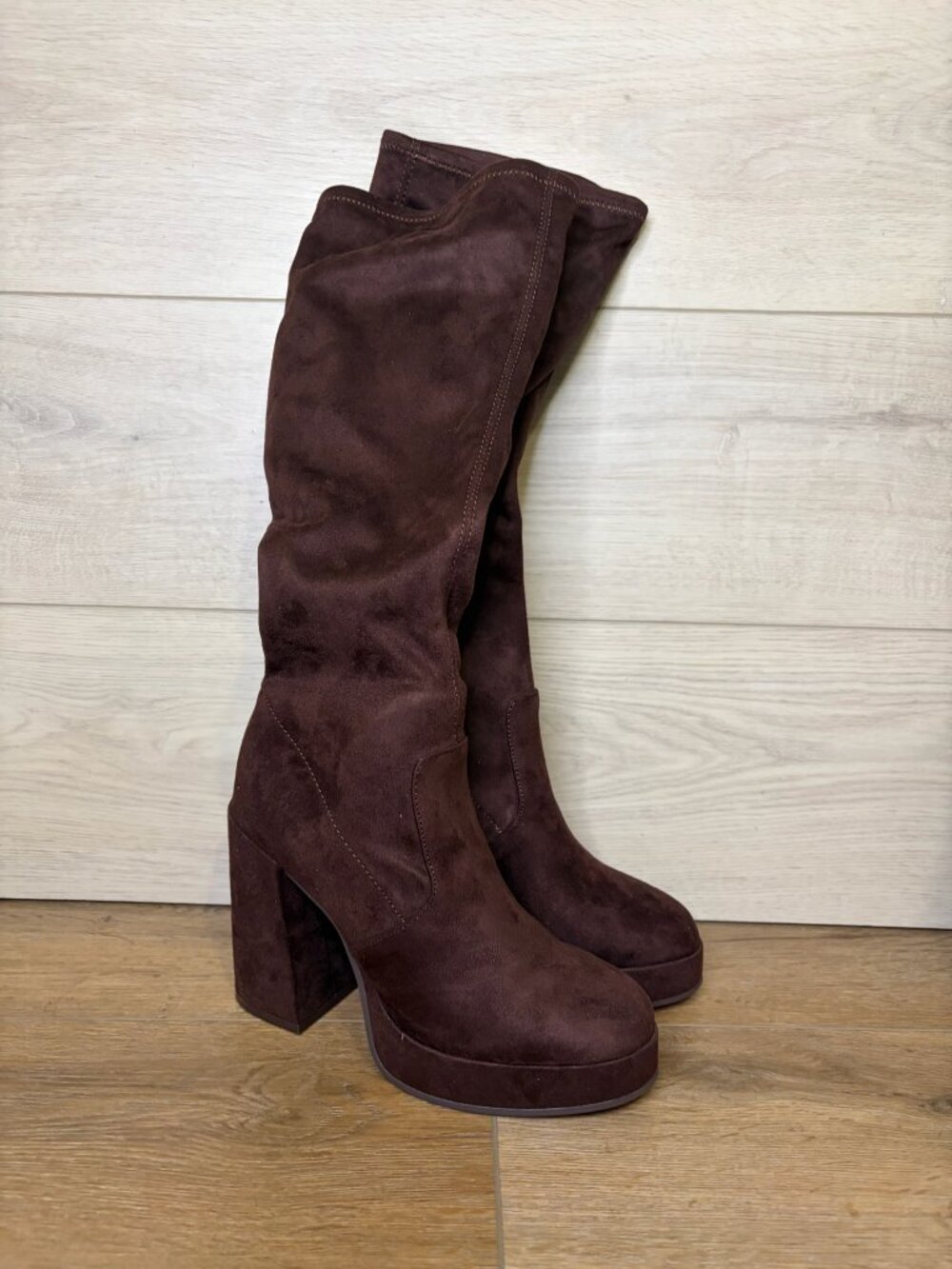 Steve Madden Twain Knee High Platform Boots Micro Suede Brown Size 5.5